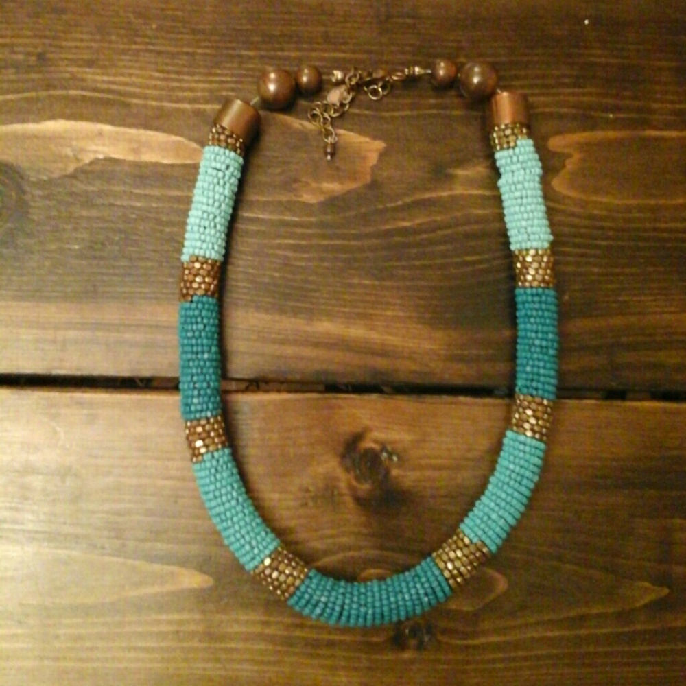 Beaded necklace